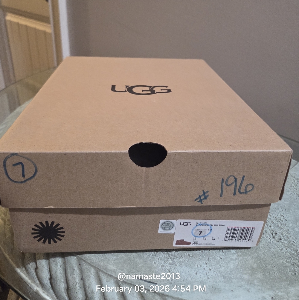 Ugg ULTRA MINI Bling Boots Suede Swarovski Suede Designer Fur Sheaeling #196 - Picture 4 of 16